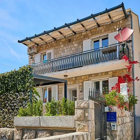 Aqua Dream - Private Jacuzzi, Wood Bbq , Terrace , Ground Floor Mokošica