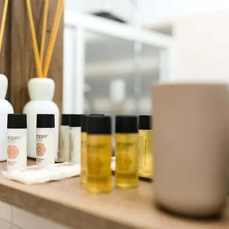 Apartament Aqua Dream - Private Jacuzzi, Wood Bbq , Terrace , Ground Floor *