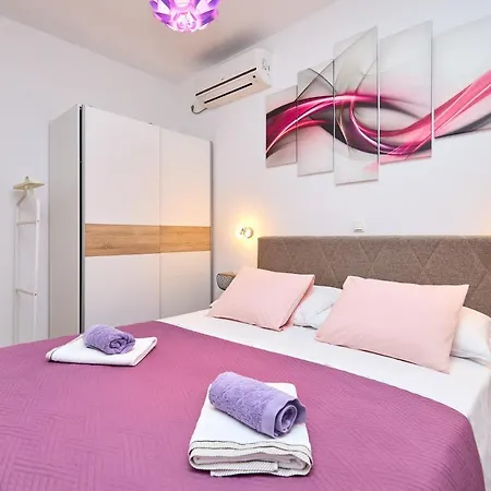 Aqua Dream - Private Jacuzzi, Wood Bbq , Terrace , Ground Floor * Mokošica