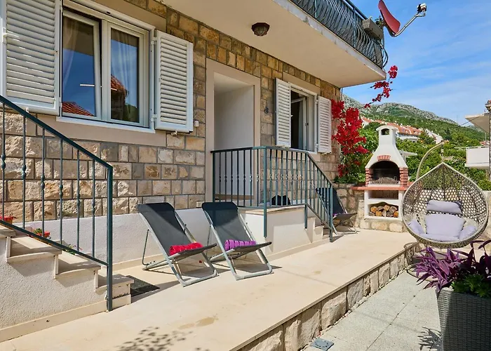 Aqua Dream - Private Jacuzzi, Wood Bbq , Terrace , Ground Floor Apartament