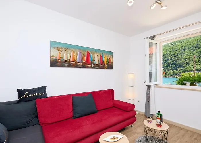 Aqua Dream - Private Jacuzzi, Wood Bbq , Terrace , Ground Floor *